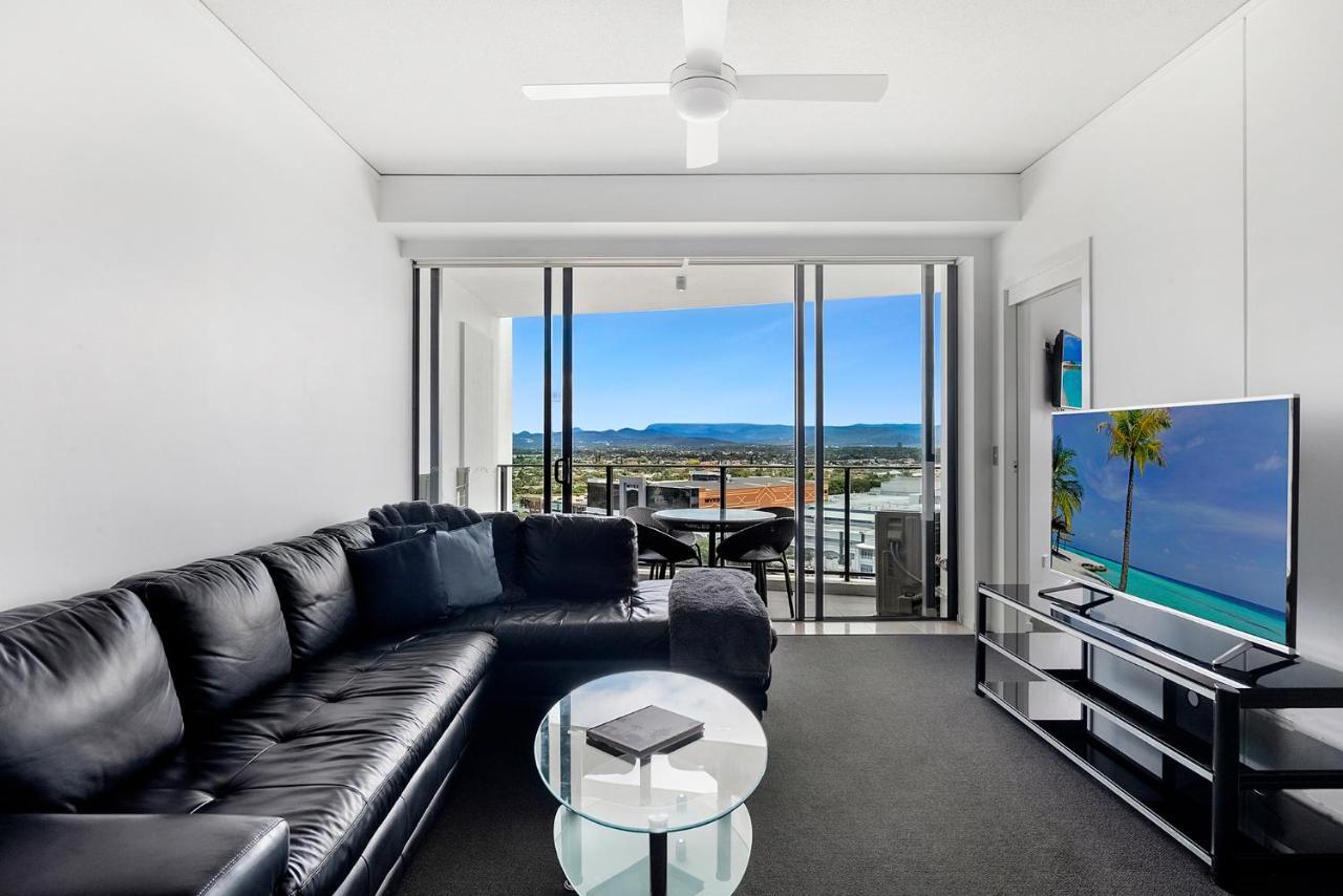 Sierra Grand Broadbeach - Self Contained & Privately Managed Apartments Gold Coast Bagian luar foto