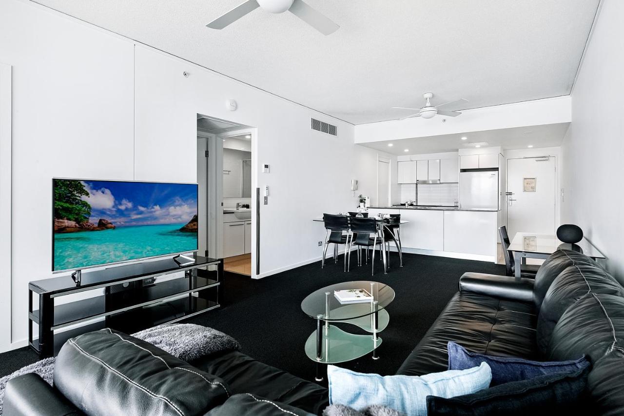Sierra Grand Broadbeach - Self Contained & Privately Managed Apartments Gold Coast Bagian luar foto