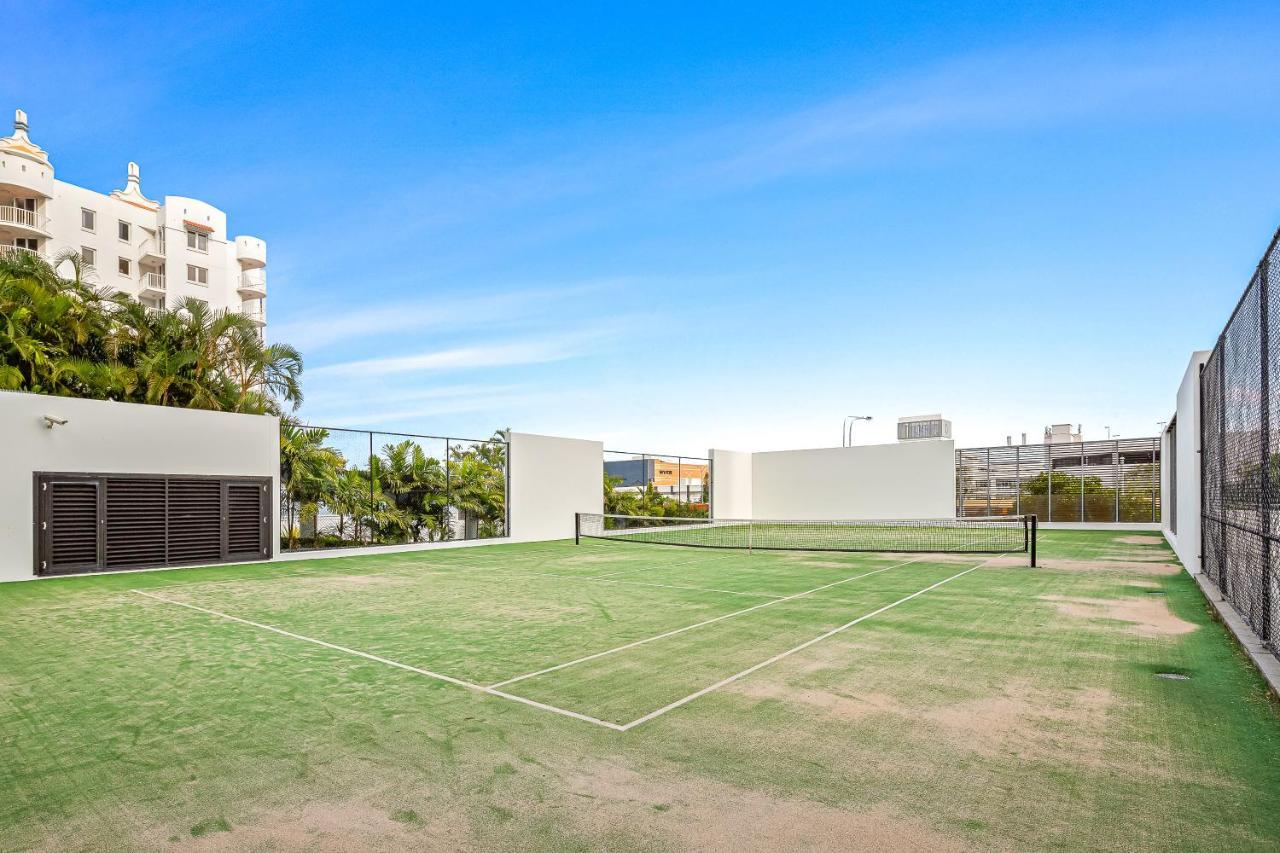 Sierra Grand Broadbeach - Self Contained & Privately Managed Apartments Gold Coast Bagian luar foto