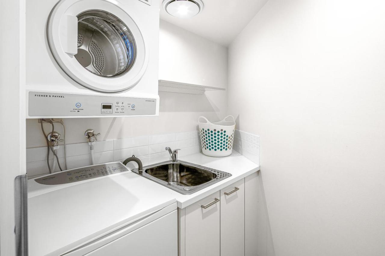 Sierra Grand Broadbeach - Self Contained & Privately Managed Apartments Gold Coast Bagian luar foto