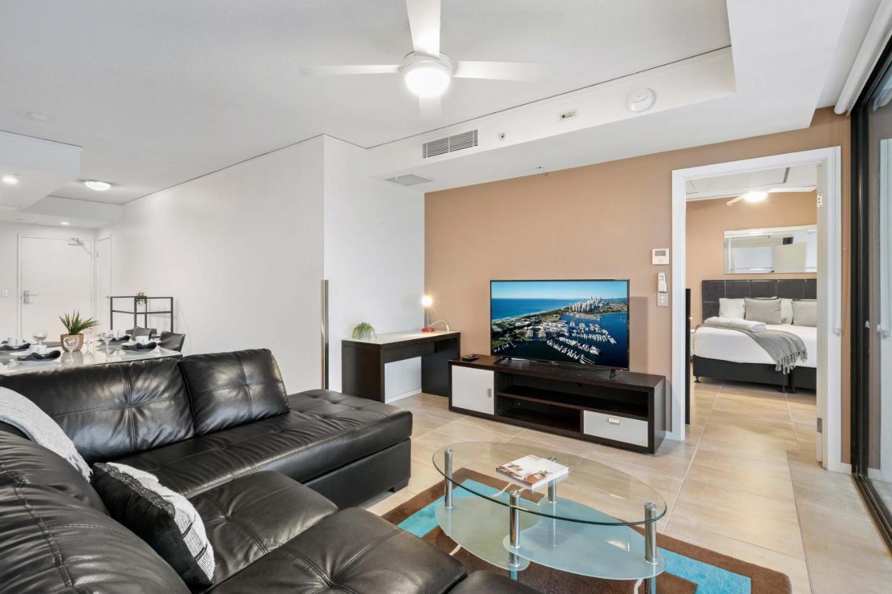 Sierra Grand Broadbeach - Self Contained & Privately Managed Apartments Gold Coast Bagian luar foto