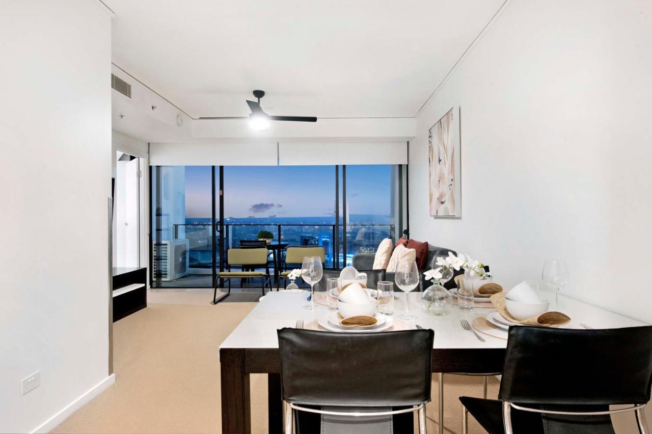 Sierra Grand Broadbeach - Self Contained & Privately Managed Apartments Gold Coast Bagian luar foto