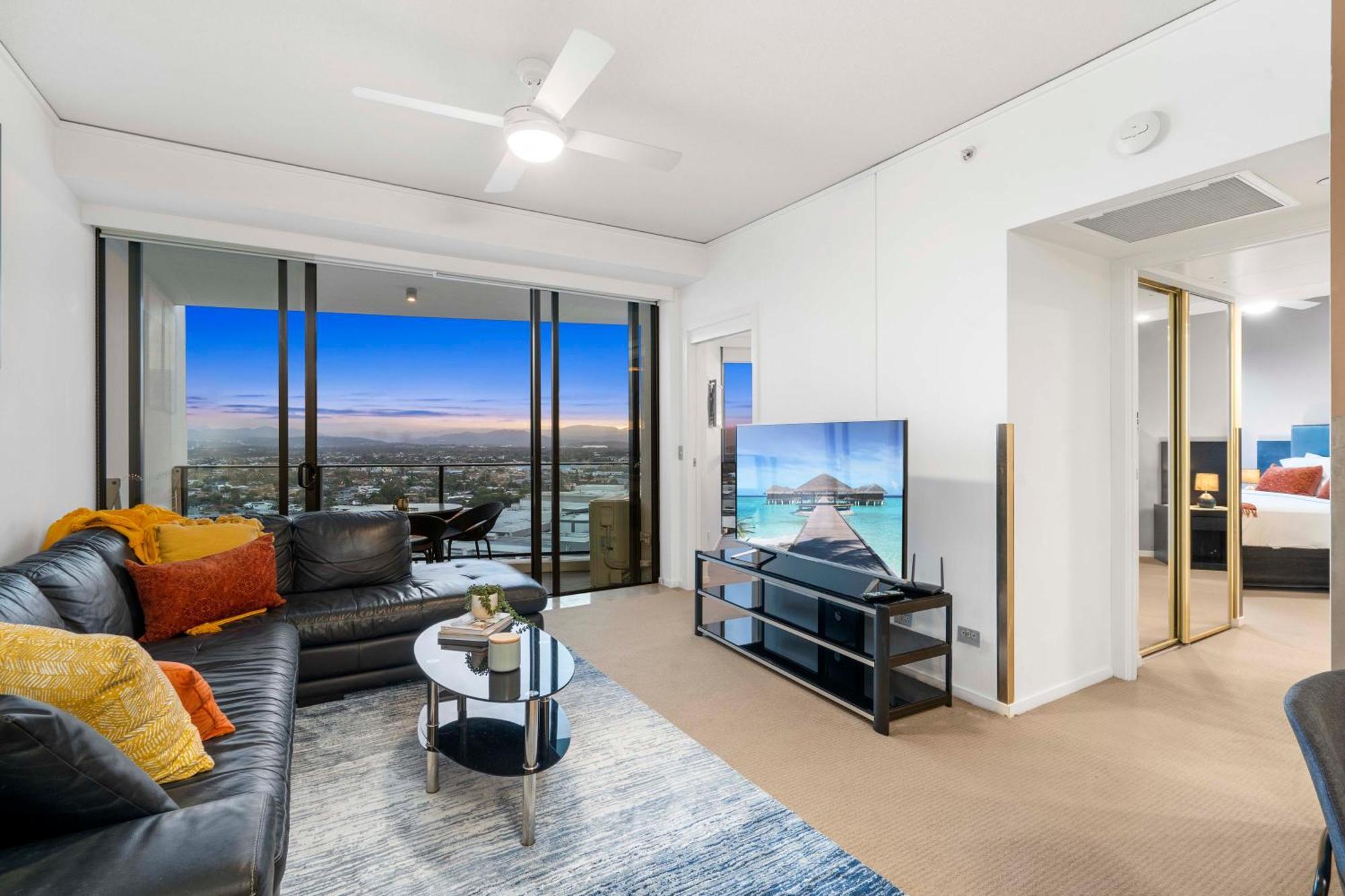Sierra Grand Broadbeach - Self Contained & Privately Managed Apartments Gold Coast Bagian luar foto