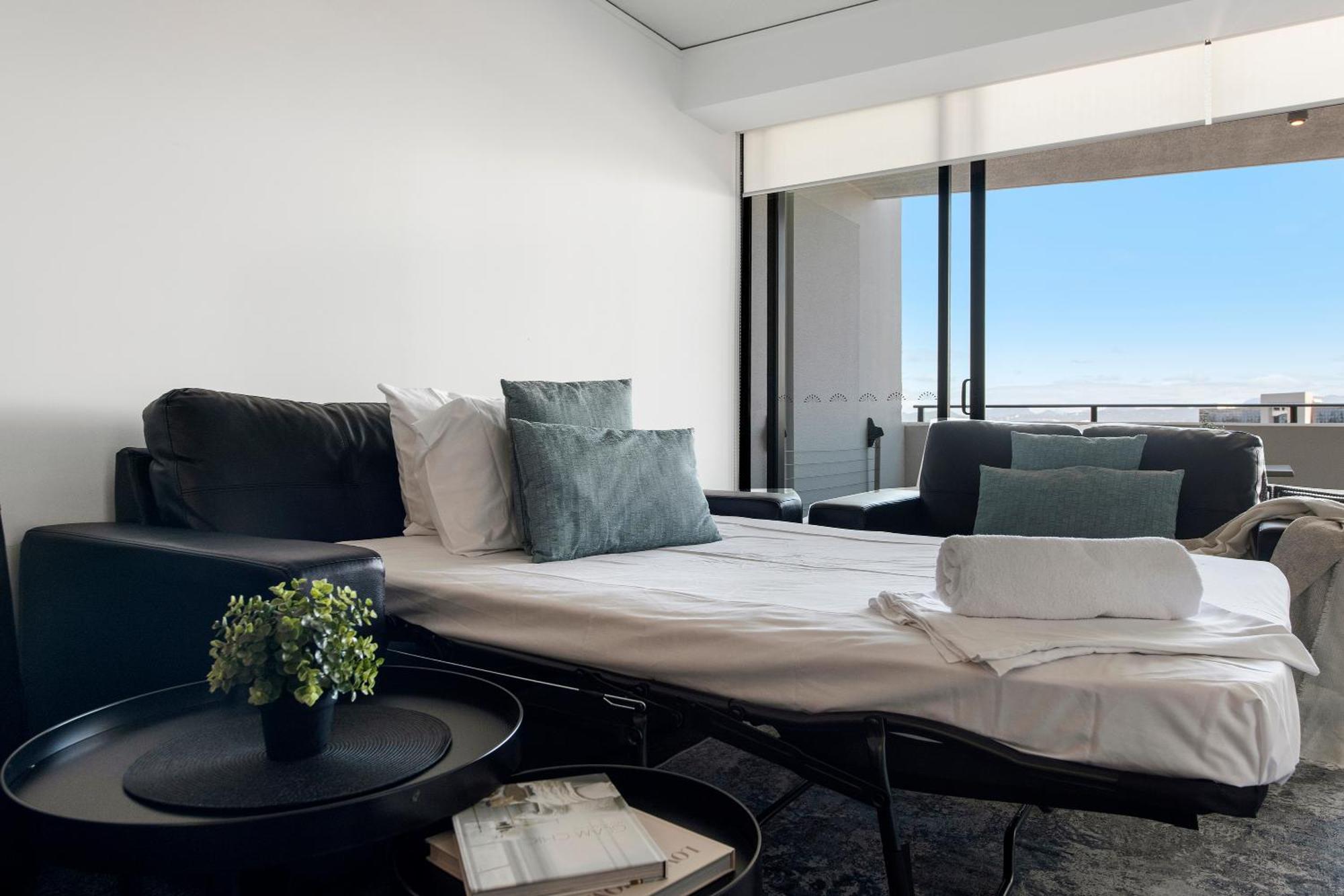 Sierra Grand Broadbeach - Self Contained & Privately Managed Apartments Gold Coast Bagian luar foto