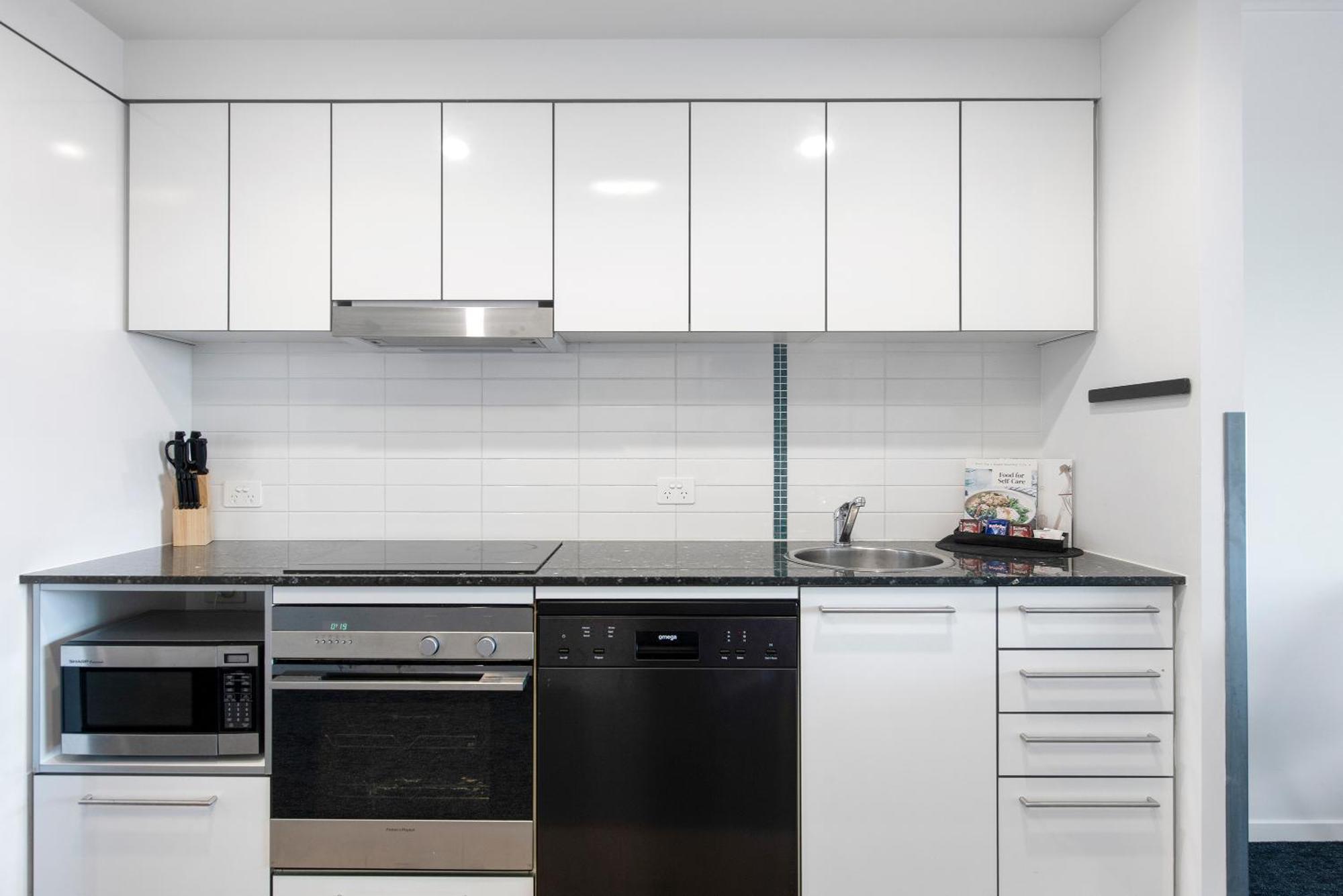 Sierra Grand Broadbeach - Self Contained & Privately Managed Apartments Gold Coast Bagian luar foto